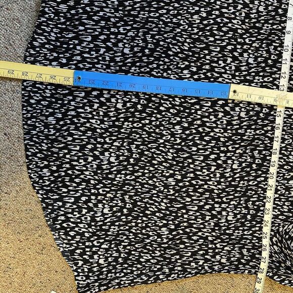 Ruby Rd Women Tunic Blouse Top Size 1X Black White Plisse Pleated V Neck Casual - Picture 2 of 6